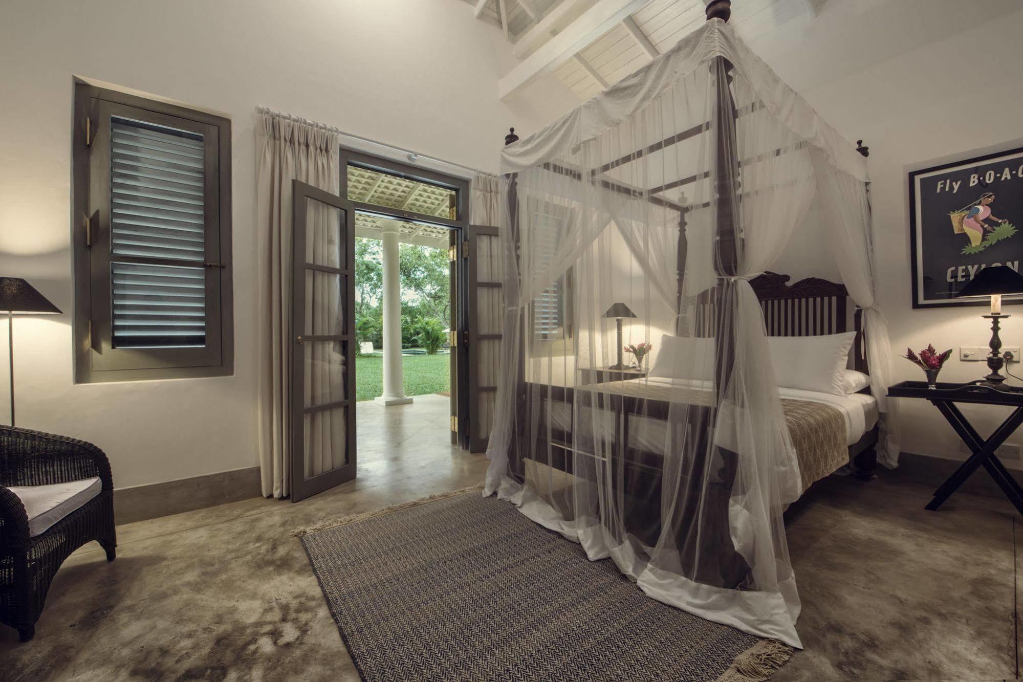 Taru Villas Mawella - タンガラ エクステリア 写真